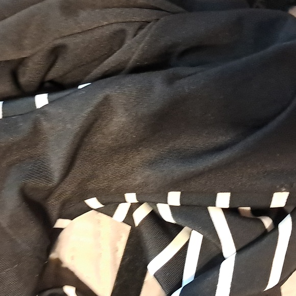 Aerie Hit Cut One piece - Picture 6 of 6